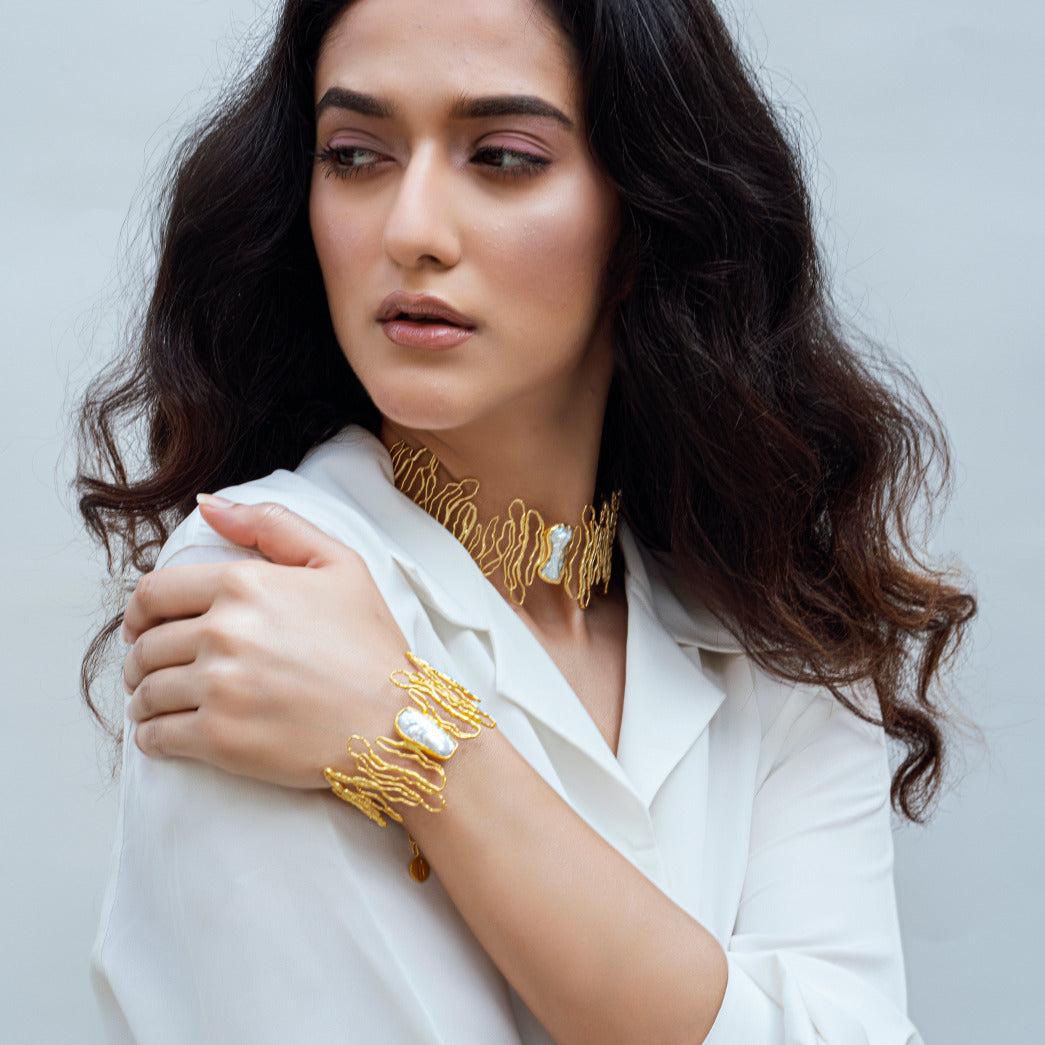 Mokuzai – Equiivalence