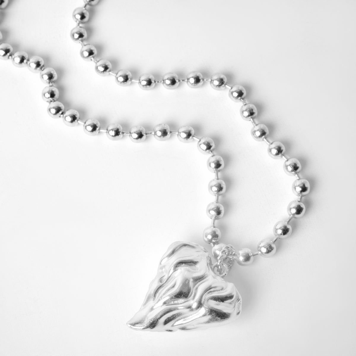 Cardi Necklace - Silver Tone
