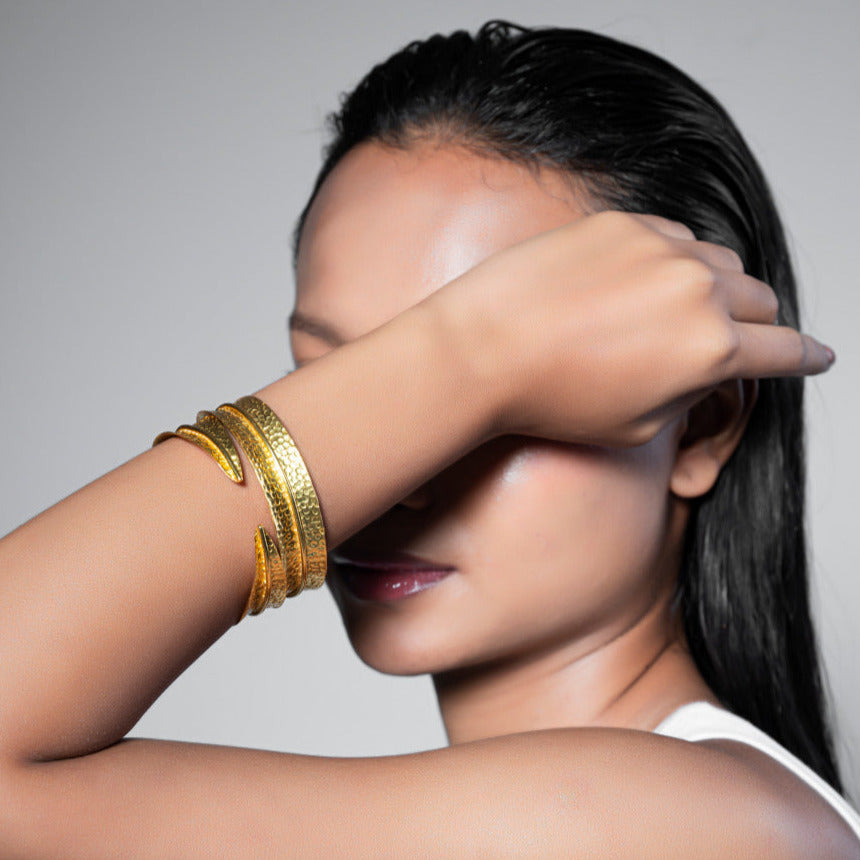 Dira Bangle Plain