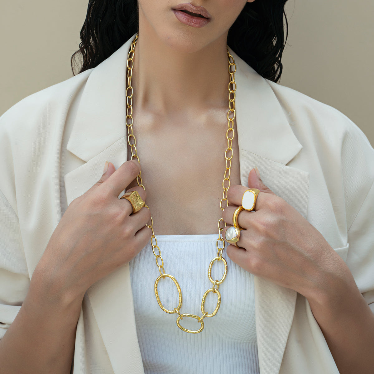 Trunk Long Choker